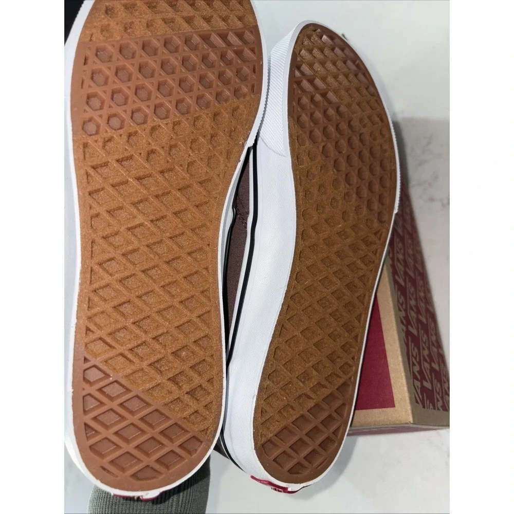 Vans Atwood Deep Taupe Brown Canvas Low Top‎ Boy's 7 Skate Shoes 7Y / 8.5 Womens
